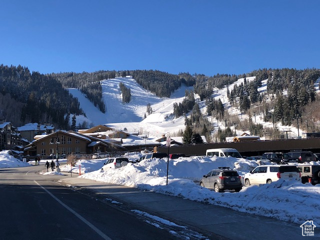 Park City, Utah, 84060, United States, 2 Bedrooms Bedrooms, ,3 BathroomsBathrooms,Residential,For Sale,1900952