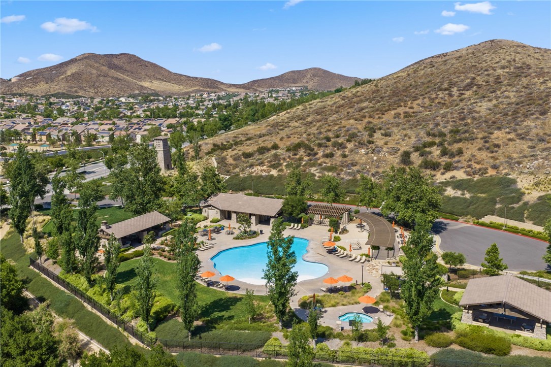 Lake Elsinore, California, 92532, United States, 3 Bedrooms Bedrooms, ,3 BathroomsBathrooms,Residential,For Sale,2049094