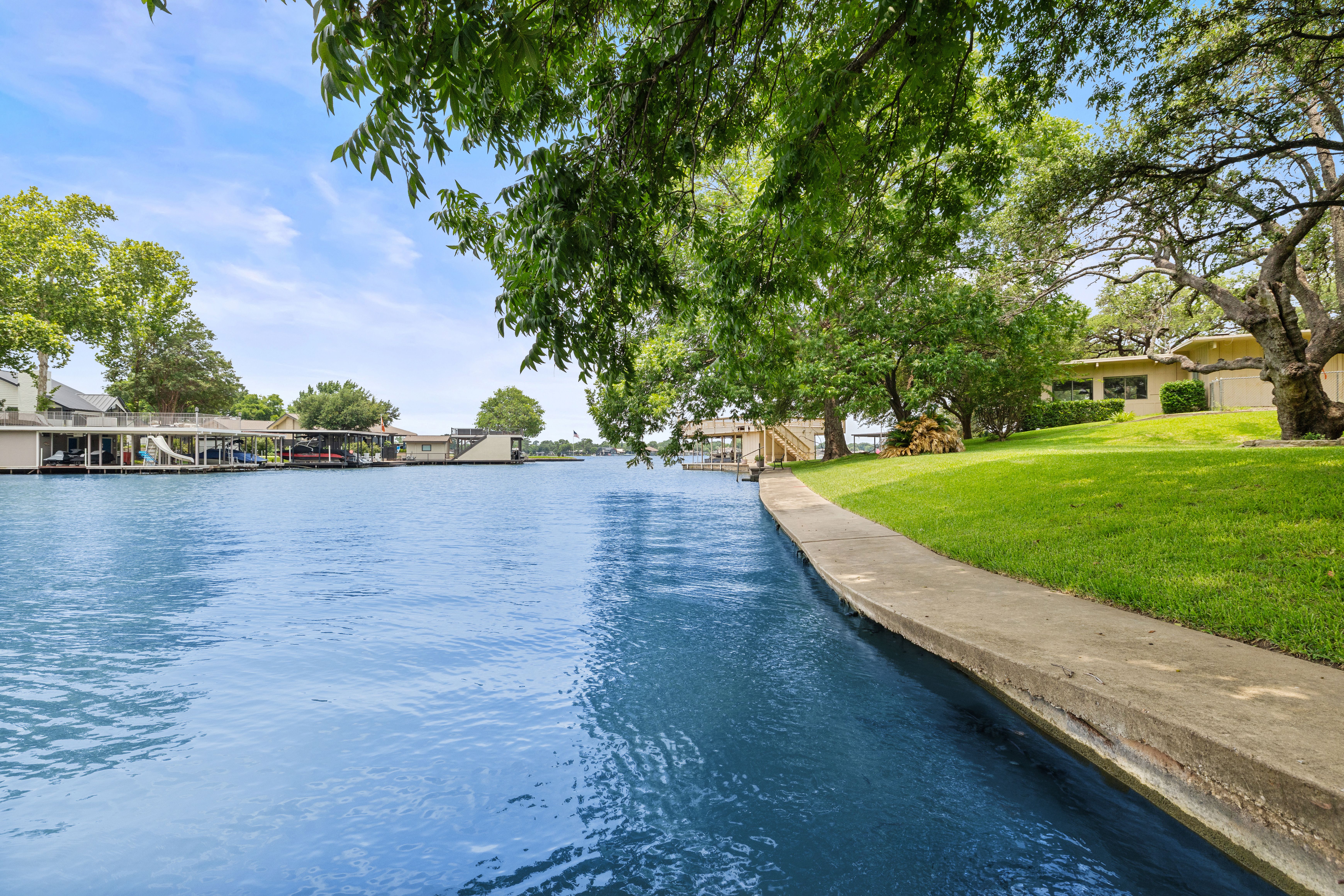  Prime Lake LBJ Waterfront Opportunity - 物件實景