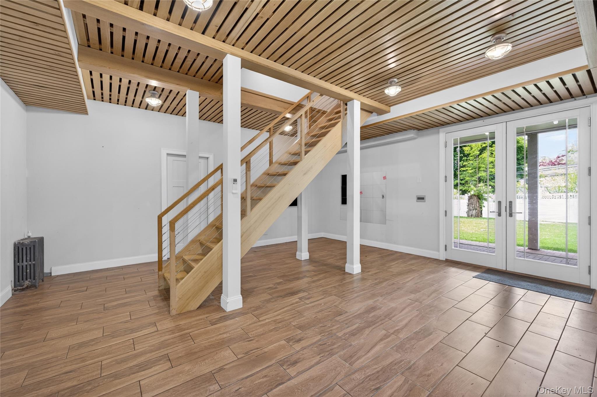  161 Greenway W, New Hyde Park, NY, 11040 - 物件實景