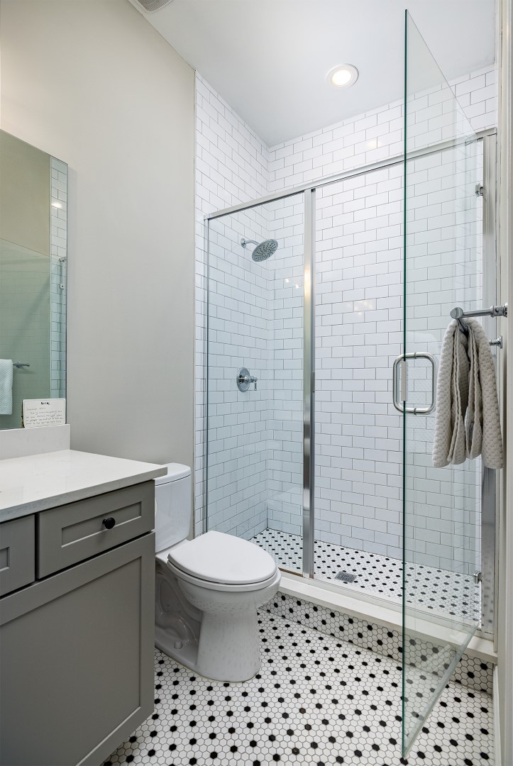 Tampa, Florida, 33629, United States, 4 Bedrooms Bedrooms, ,4 BathroomsBathrooms,Residential,For Sale,1981246