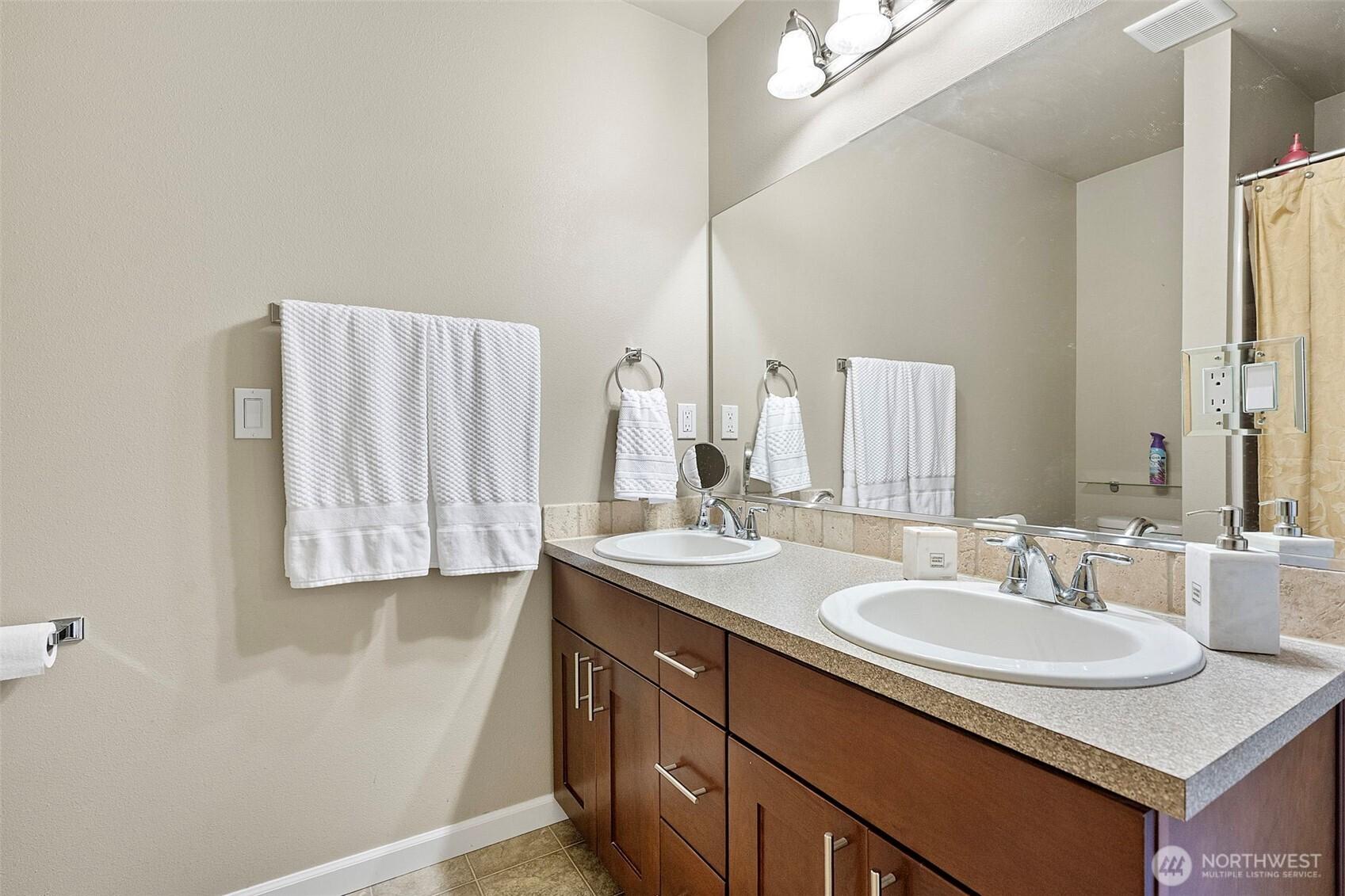 SPANAWAY, Washington, 98387, United States, 4 Bedrooms Bedrooms, ,3 BathroomsBathrooms,Residential,For Sale,1906402