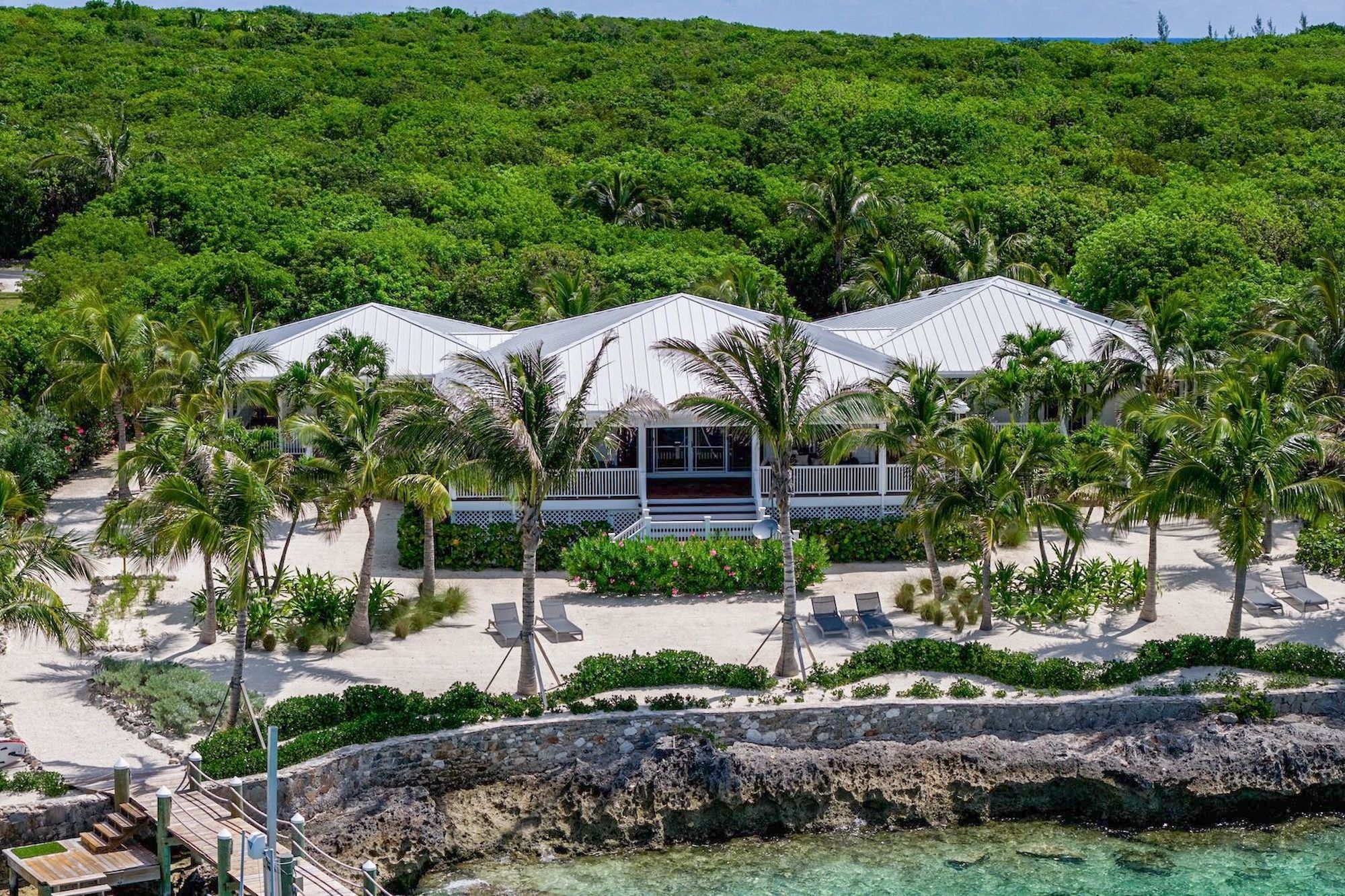  Private Oceanfront Estate - 物件實景