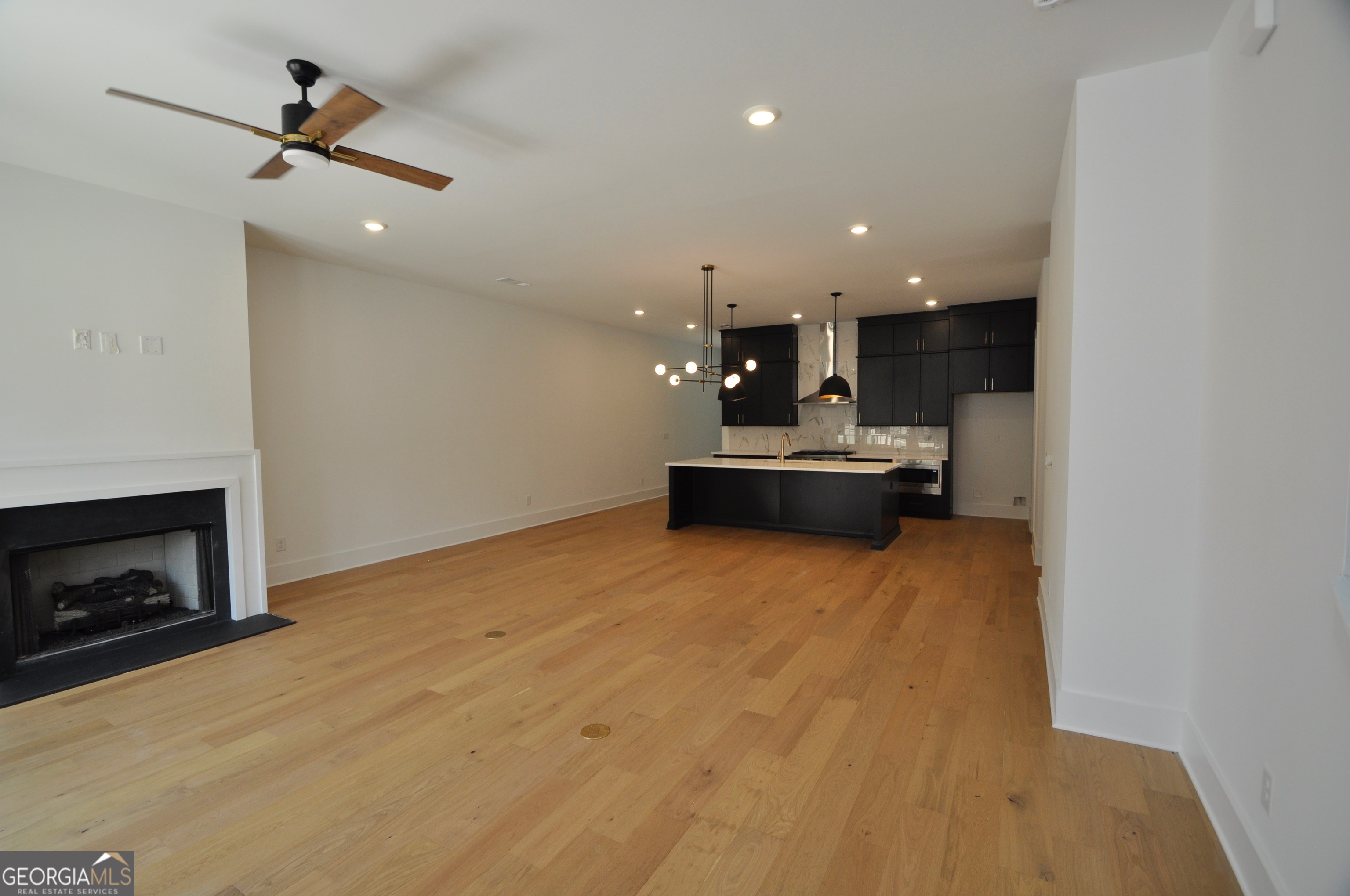 Watkinsville, Georgia, 30677, United States, 3 Bedrooms Bedrooms, ,4 BathroomsBathrooms,Residential,For Sale,1708821