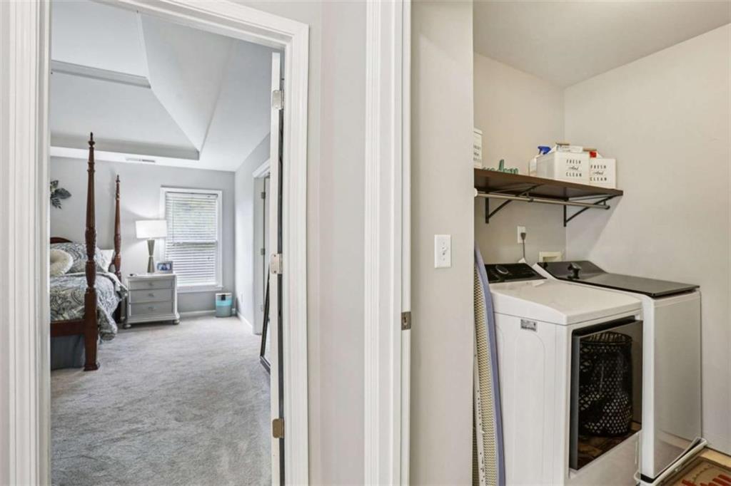 Cumming, Georgia, 30040, United States, 5 Bedrooms Bedrooms, ,4 BathroomsBathrooms,Residential,For Sale,2001245