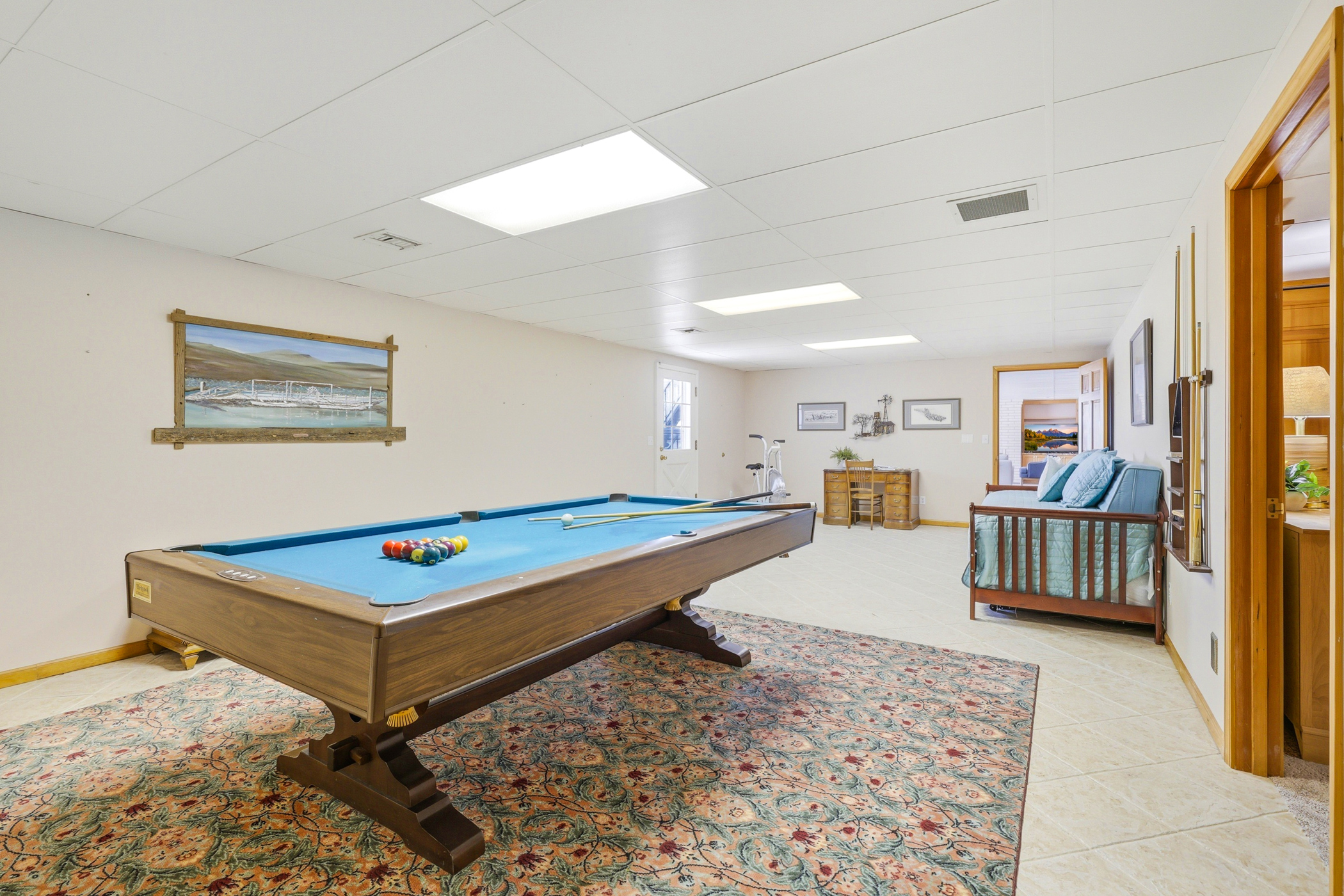 Prime Columbia River Frontage, Pool, large lot - 物件實景