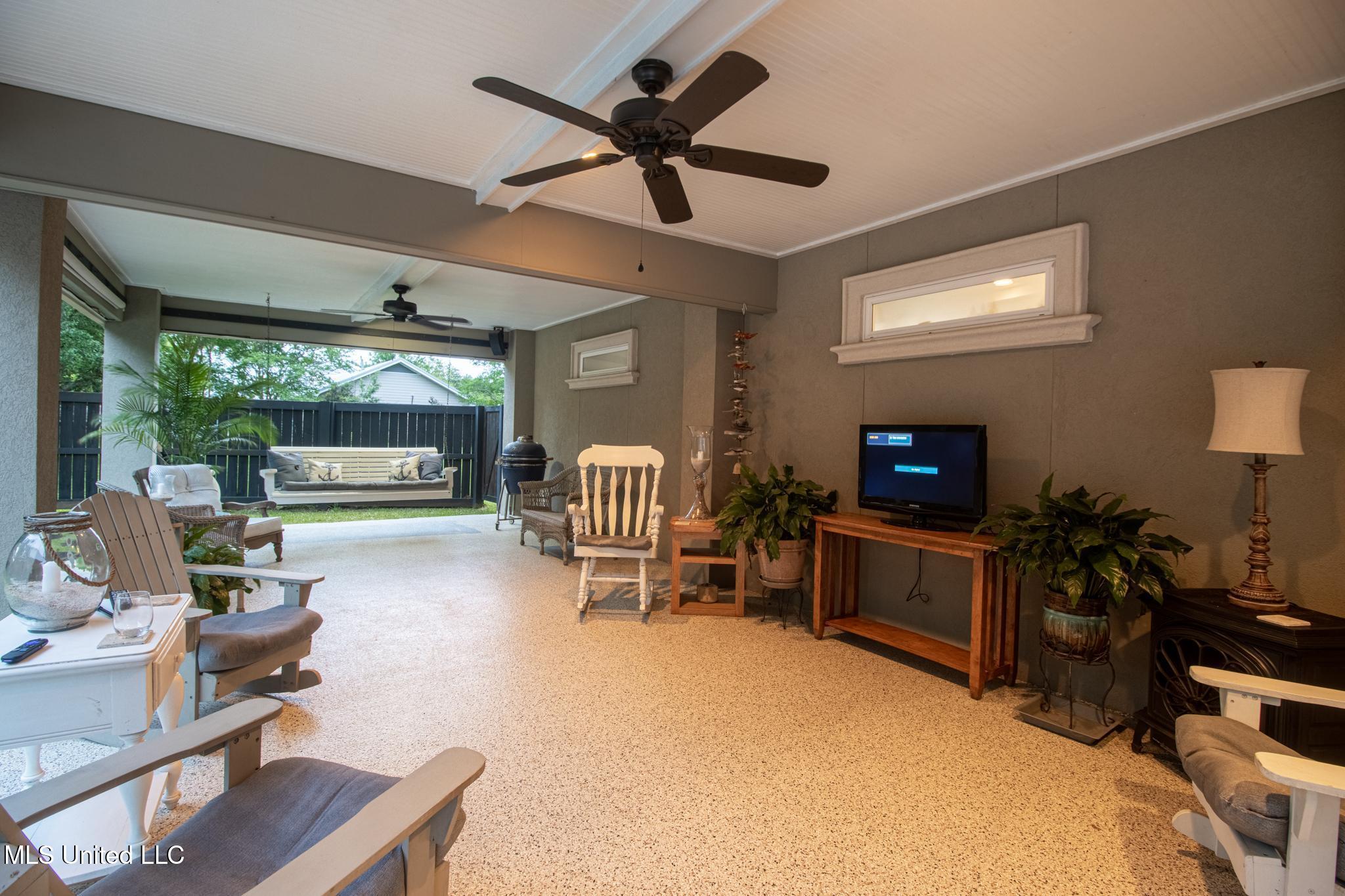 Pass Christian, Mississippi, 39571, United States, 3 Bedrooms Bedrooms, ,2 BathroomsBathrooms,Residential,For Sale,1779691