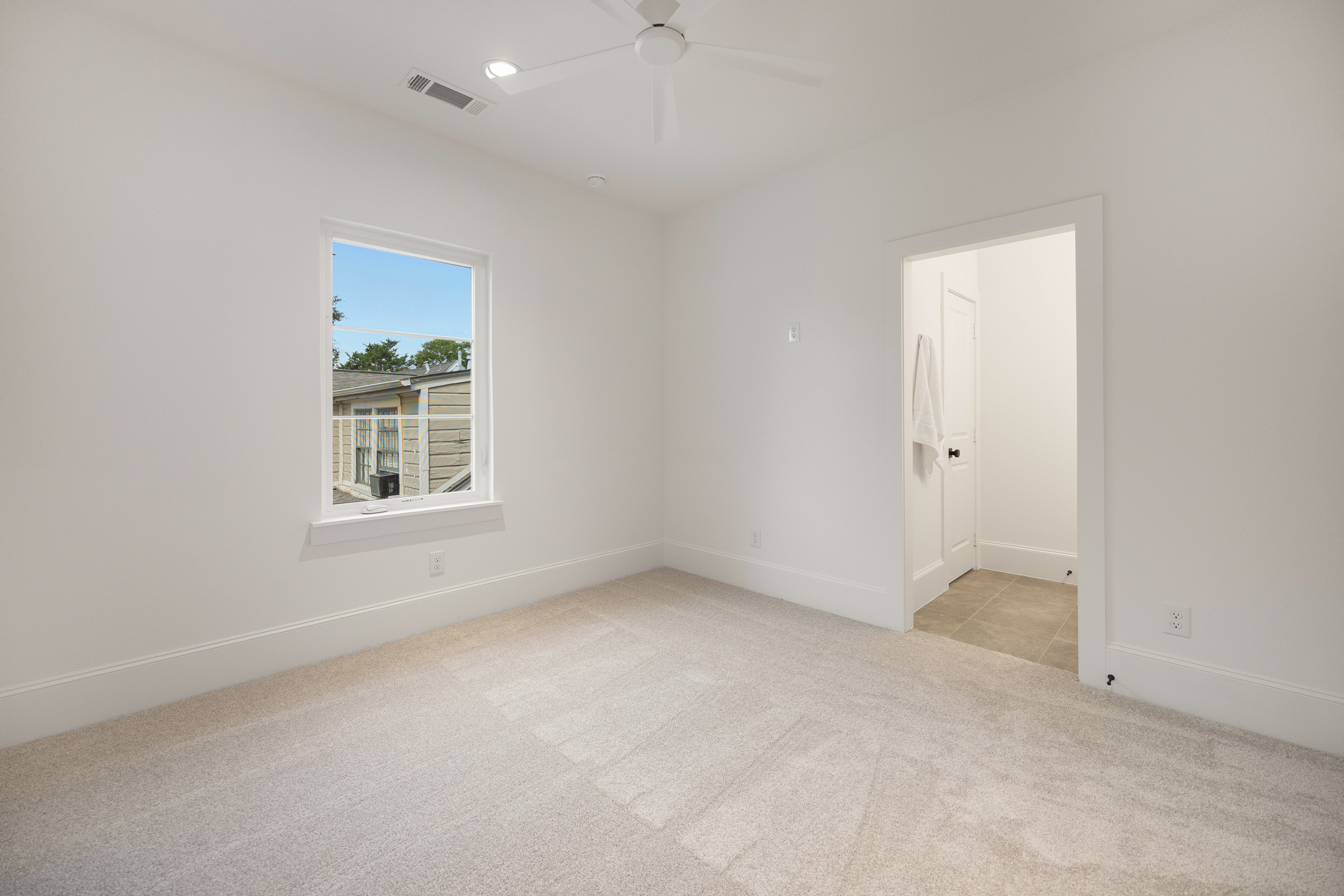  Coveted Builder in Covington Place - 物件實景