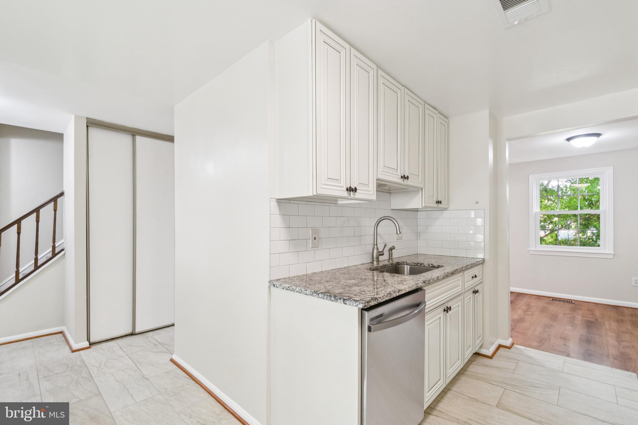Gaithersburg, Maryland, 20878, United States, 3 Bedrooms Bedrooms, ,3 BathroomsBathrooms,Residential,For Sale,1889859