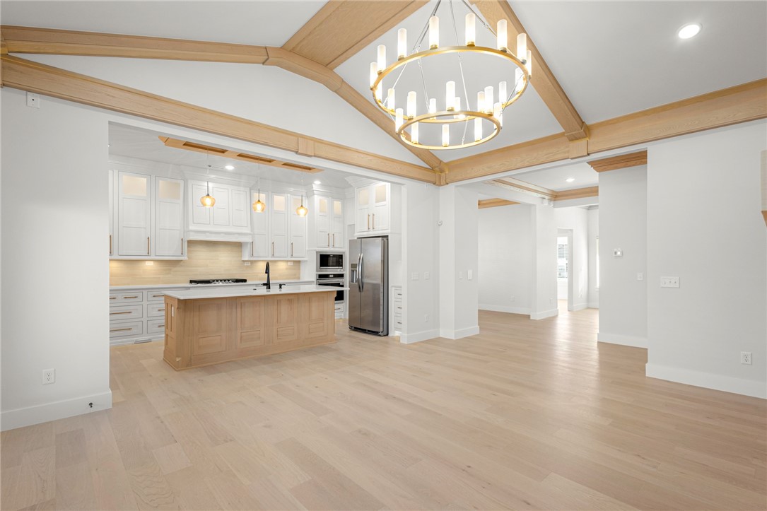 Centerton, Arkansas, 72719, United States, 4 Bedrooms Bedrooms, ,4 BathroomsBathrooms,Residential,For Sale,1991183