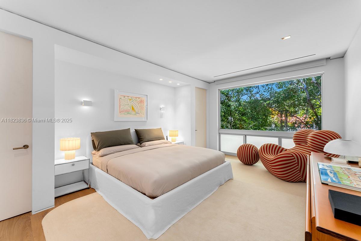 Miami Beach, Florida, 33141, United States, 4 Bedrooms Bedrooms, ,6 BathroomsBathrooms,Residential,For Sale,1862454