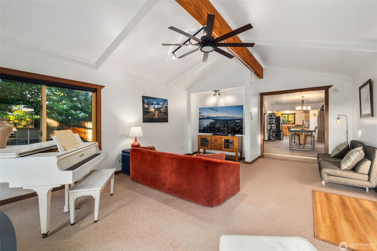 Long Beach, Washington, 98631, United States, 8 Bedrooms Bedrooms, ,6 BathroomsBathrooms,Residential,For Sale,1976396