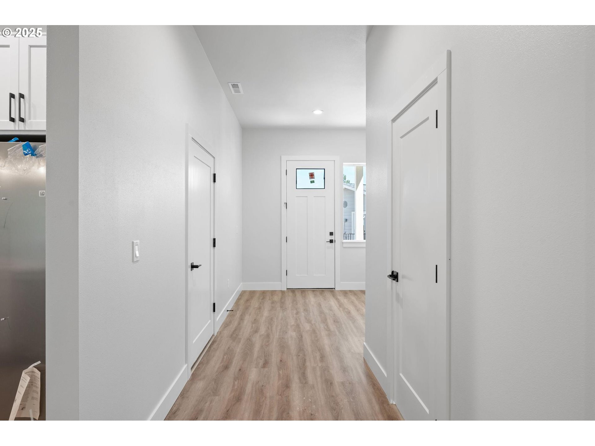 Tigard, Oregon, 97224, United States, 3 Bedrooms Bedrooms, ,2 BathroomsBathrooms,Residential,For Sale,1837175