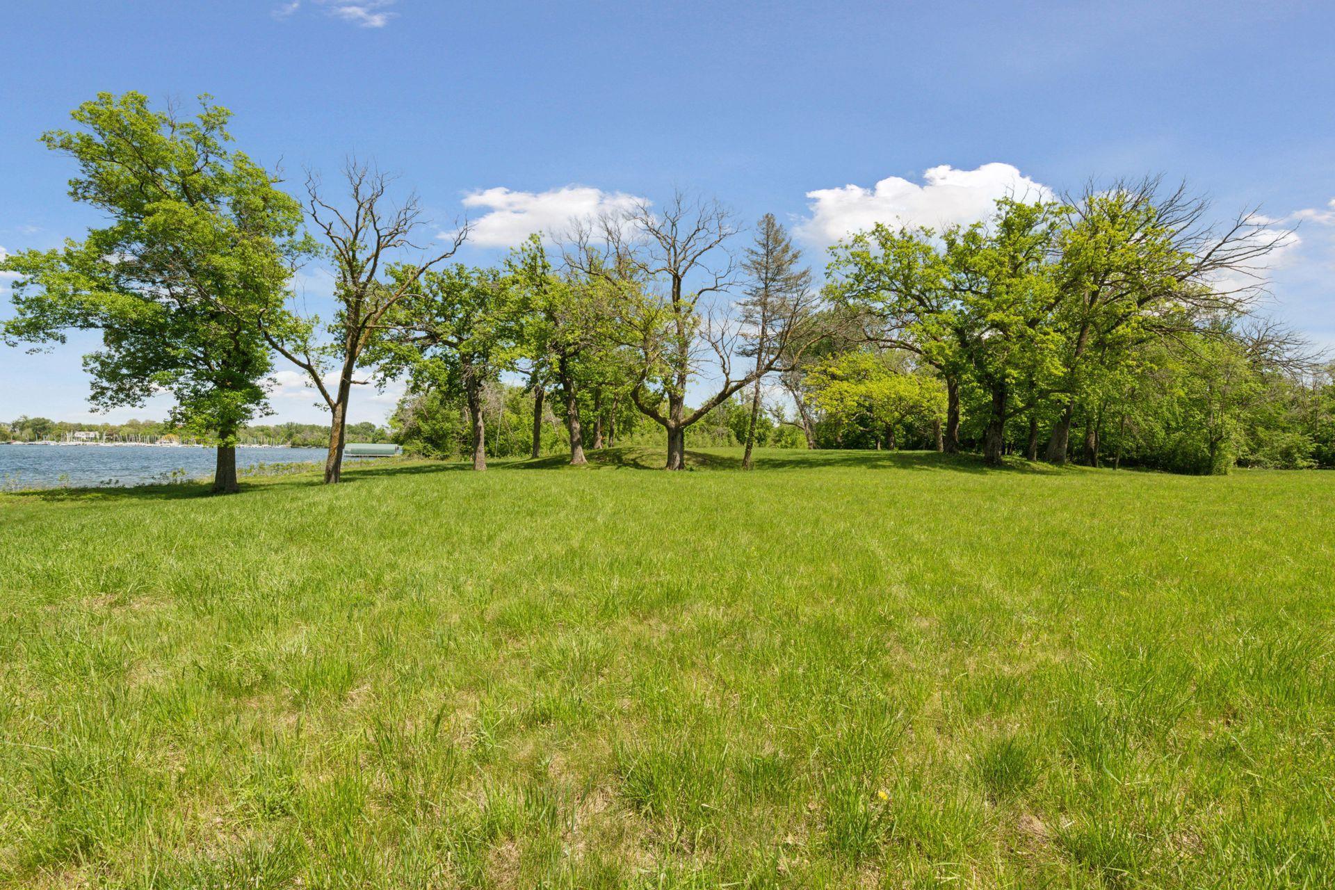 Wayzata, Minnesota, 55391, United States, 5 Bedrooms Bedrooms, ,3 BathroomsBathrooms,Residential,For Sale,1913514