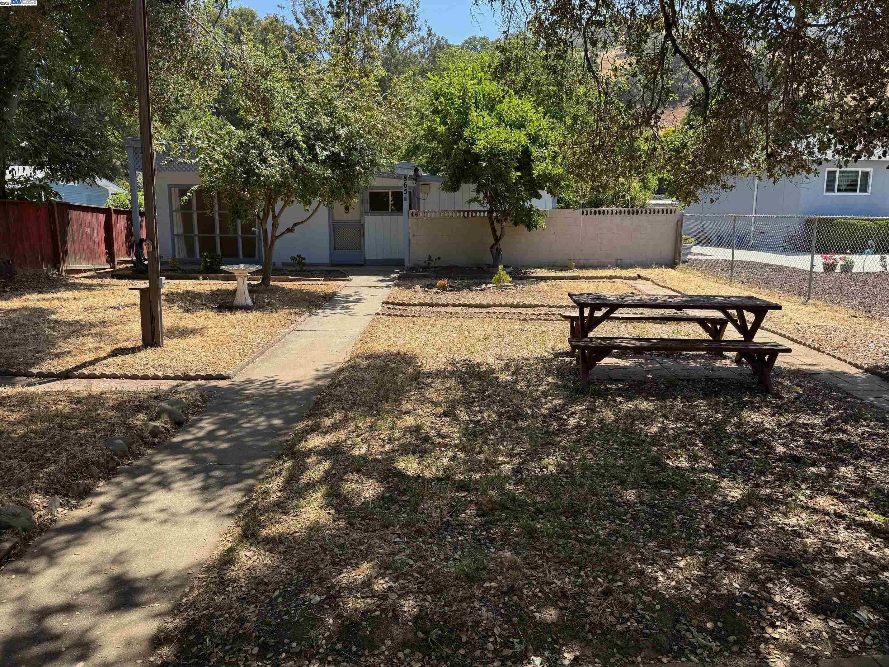 Fremont, California, 94536, United States, 2 Bedrooms Bedrooms, ,1 BathroomBathrooms,Residential,For Sale,1906886