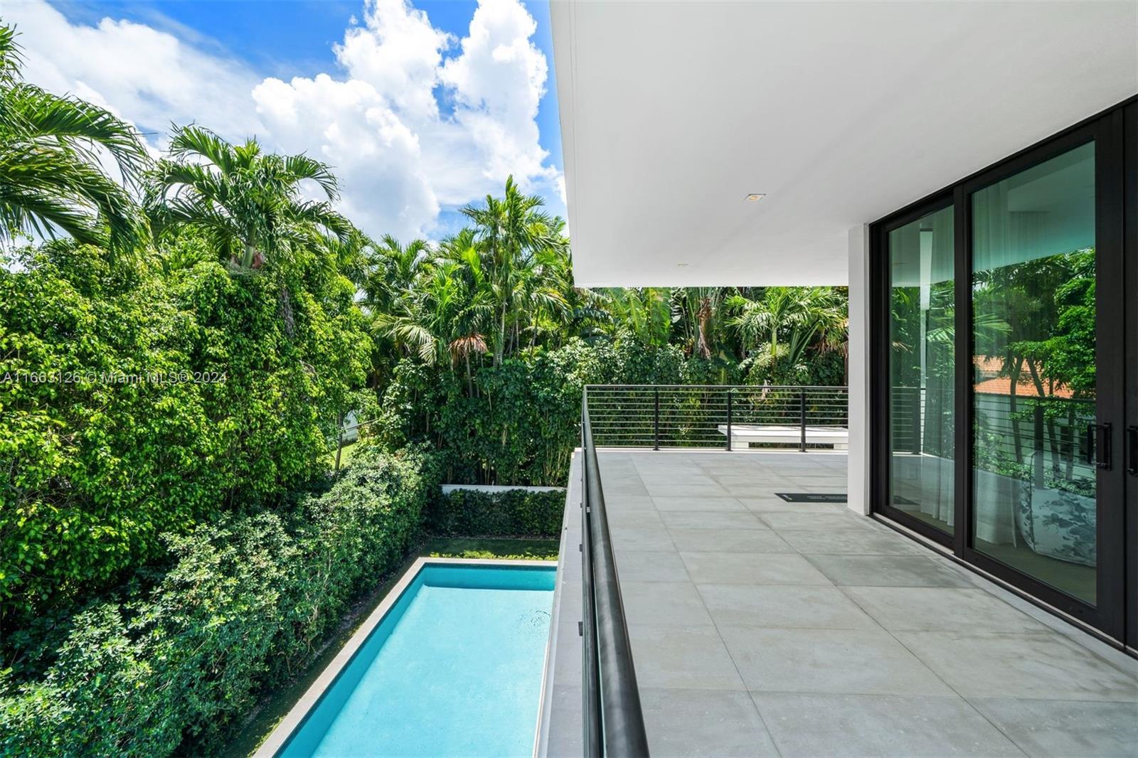 5327 N Bay Rd, Miami Beach, Florida, 33140, United States, 5 Bedrooms Bedrooms, ,7 BathroomsBathrooms,Residential,For Sale,5327 N Bay Rd,1616674