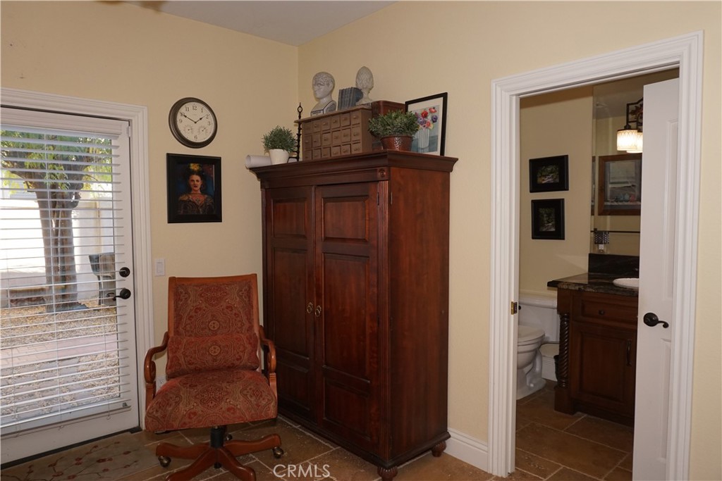 Lake Elsinore, California, 92532, United States, 4 Bedrooms Bedrooms, ,3 BathroomsBathrooms,Residential,For Sale,1988031