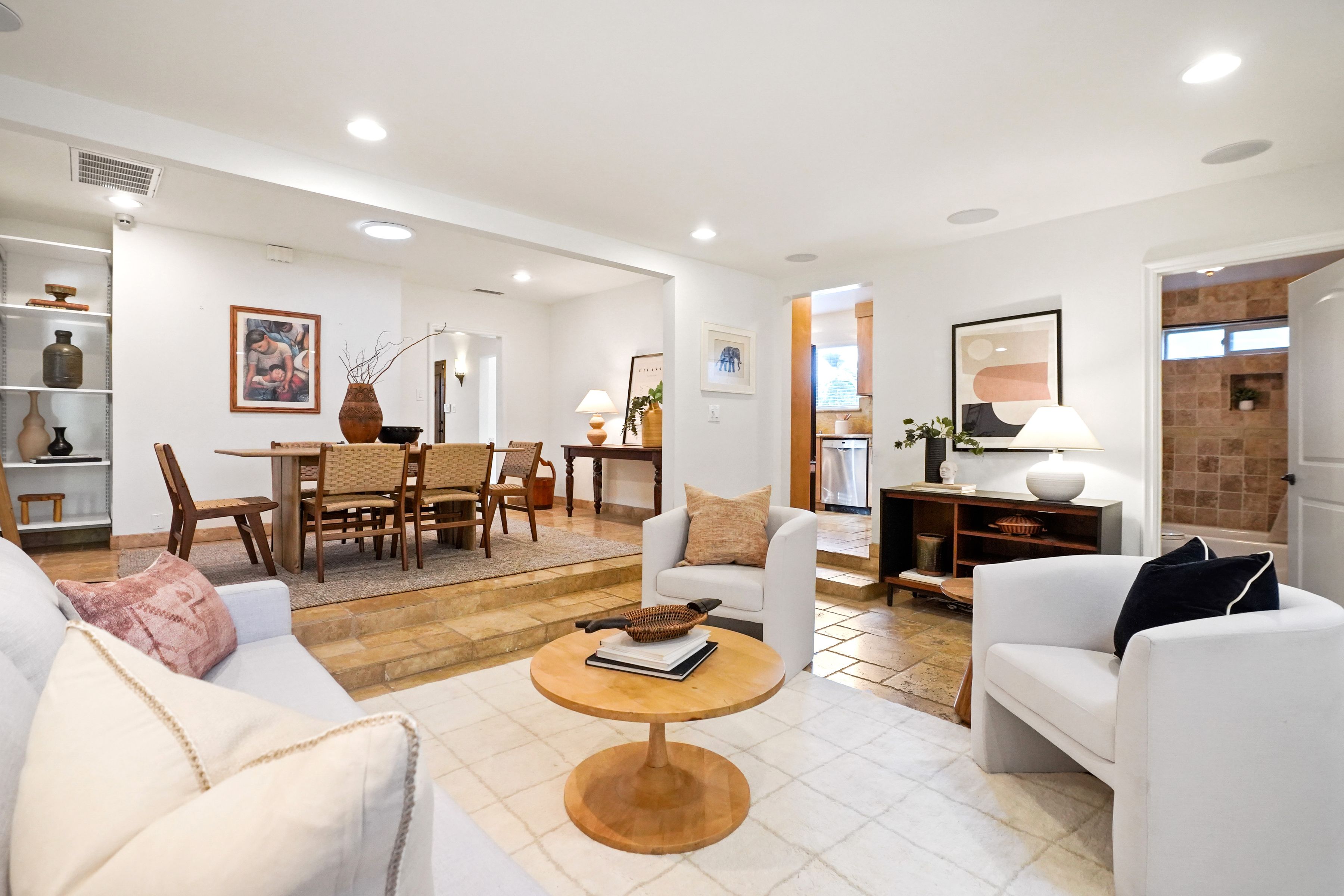  11593 Kling Street - 物件實景