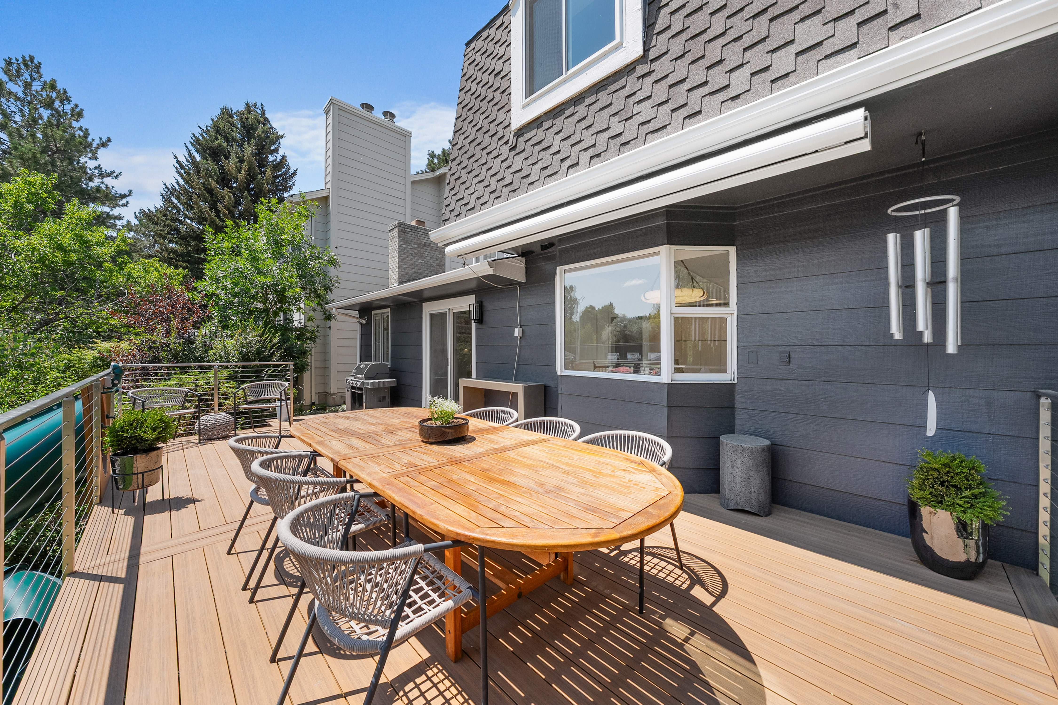  Beautiful Updated Home Located in Highly Sought-After Arapahoe Lake Neighborhood - 物件實景