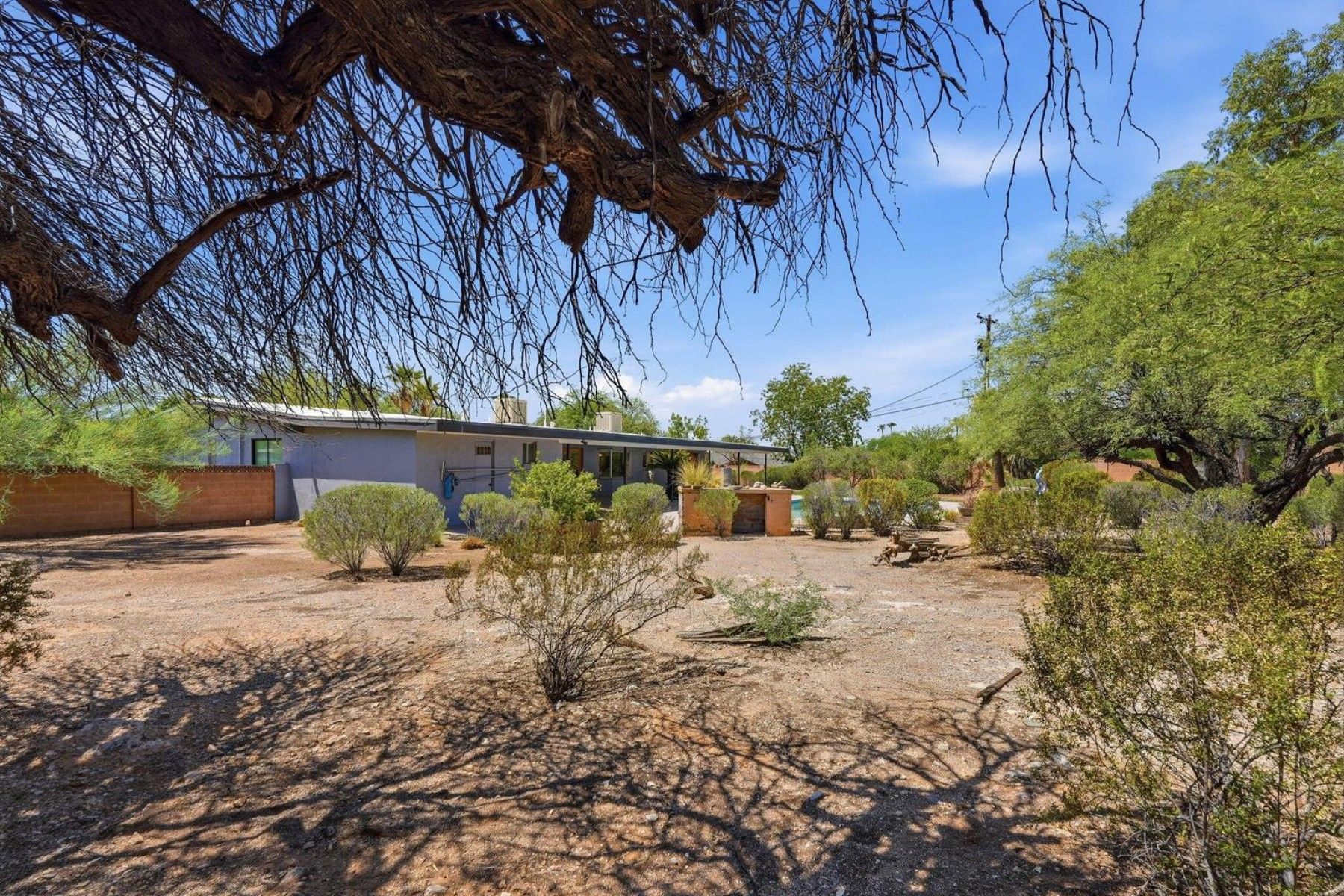  5822 N 23rd Place¦Phoenix, AZ - 物件實景