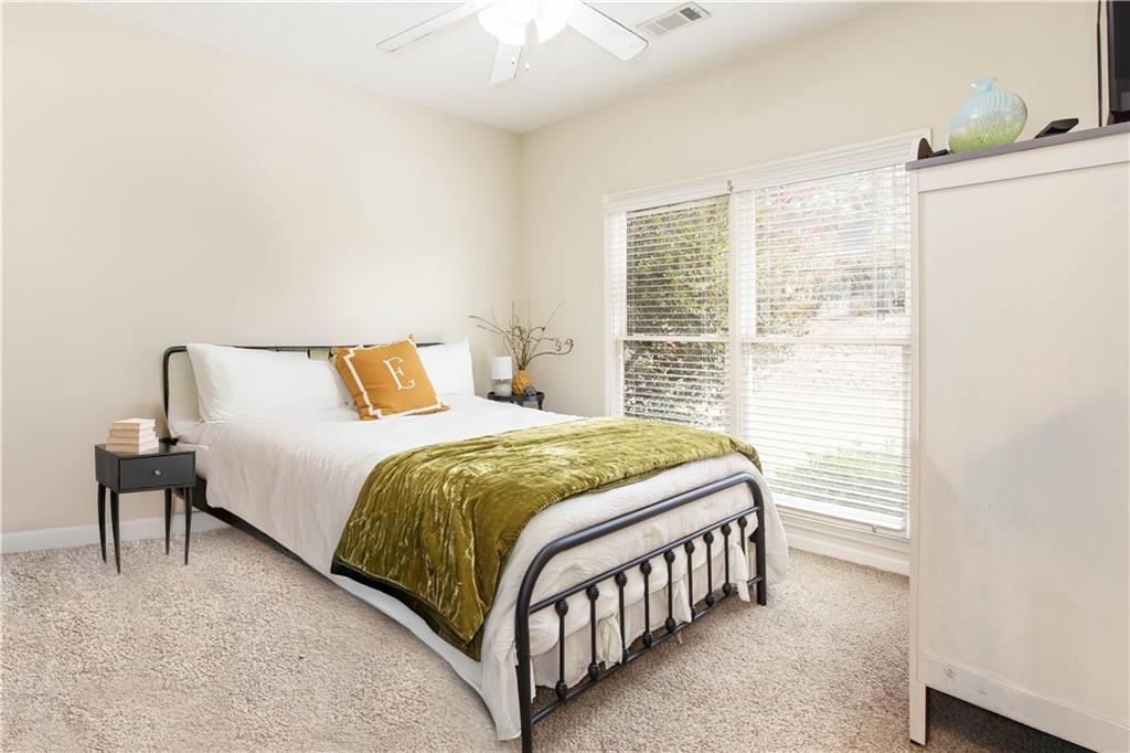 Smiths Station, Alabama, 36877, United States, 4 Bedrooms Bedrooms, ,3 BathroomsBathrooms,Residential,For Sale,1737449