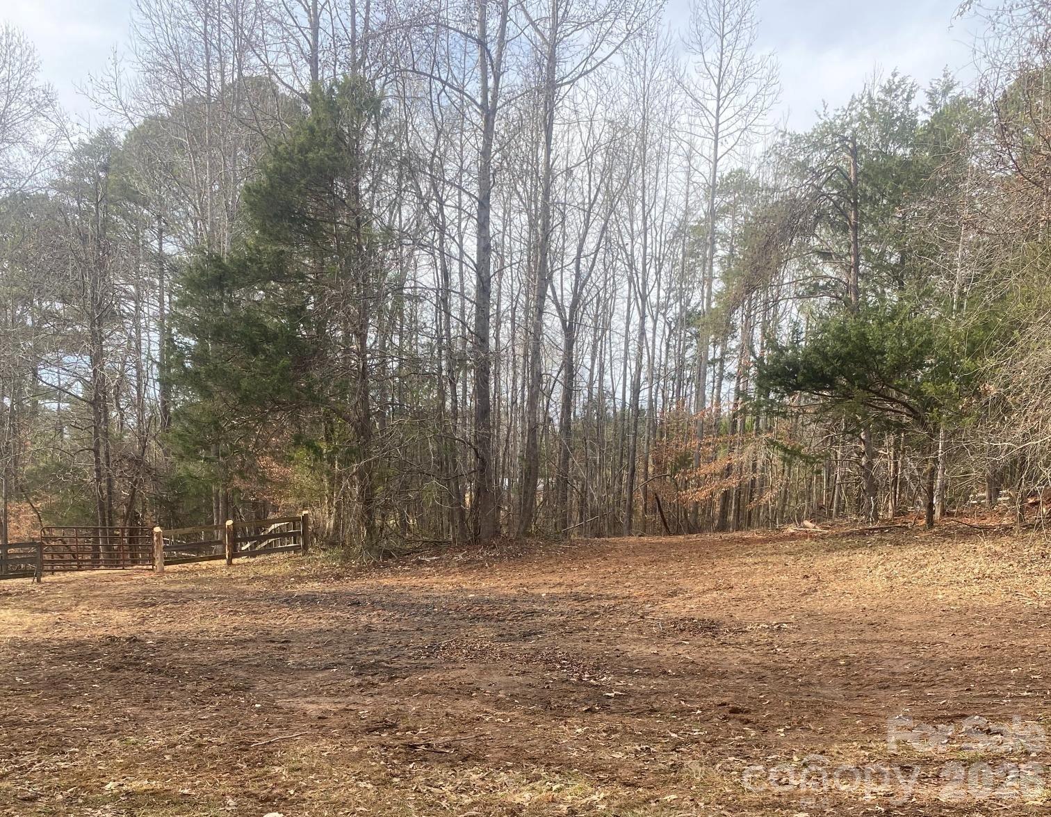 Columbus, North Carolina, 28722, United States, 2 Bedrooms Bedrooms, ,2 BathroomsBathrooms,Residential,For Sale,2009106