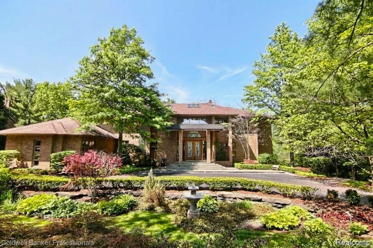 Wickford , Bloomfield Hills, MI 48302