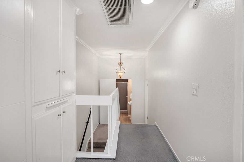 Woodland Hills, California, 91367, United States, 2 Bedrooms Bedrooms, ,3 BathroomsBathrooms,Residential,For Sale,1920124