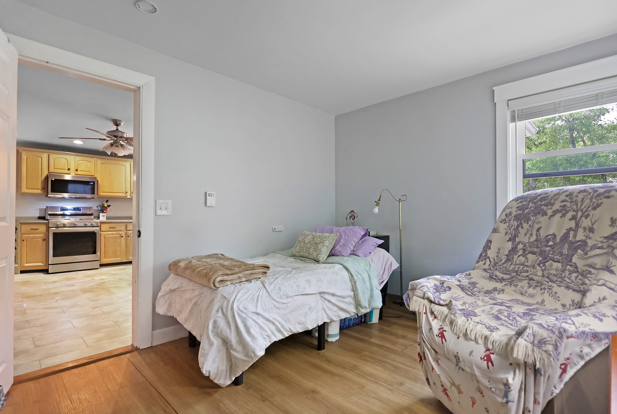 Haverhill, Massachusetts, 01830, United States, 3 Bedrooms Bedrooms, ,2 BathroomsBathrooms,Residential,For Sale,2048999
