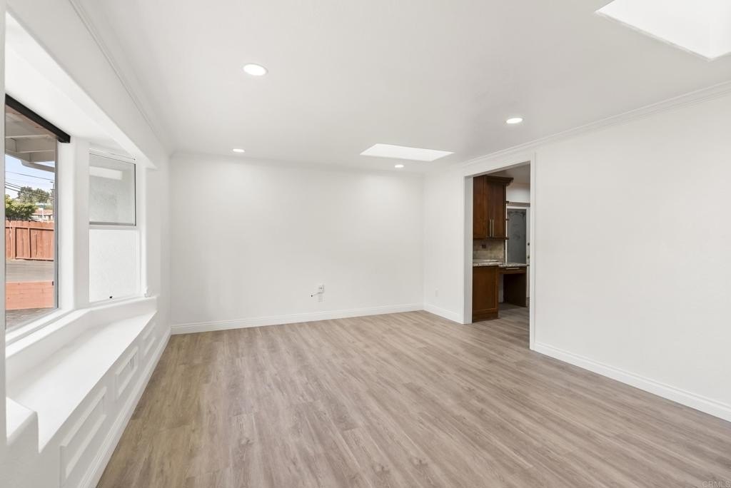 El Cajon, California, 92021, United States, 3 Bedrooms Bedrooms, ,3 BathroomsBathrooms,Residential,For Sale,1876199