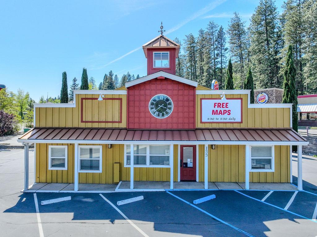 Grass Valley, California, 95945, United States, 2 Bedrooms Bedrooms, ,3 BathroomsBathrooms,Residential,For Sale,1976579