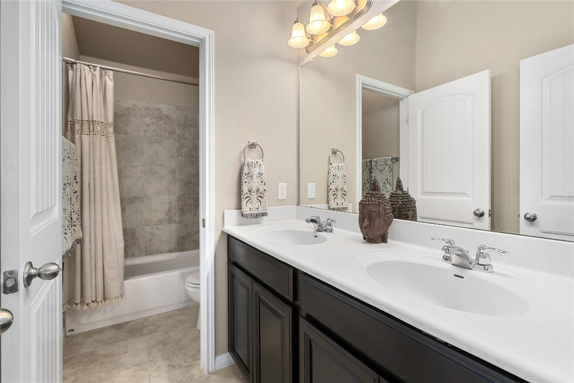 Buda, Texas, 78610, United States, 5 Bedrooms Bedrooms, ,4 BathroomsBathrooms,Residential,For Sale,1962354