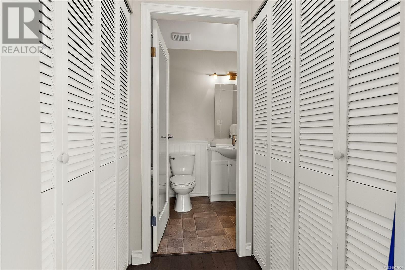 VIEW ROYAL, British Columbia, V9B 5H7, CA, 2 Bedrooms Bedrooms, ,2 BathroomsBathrooms,Residential,For Sale,1875476