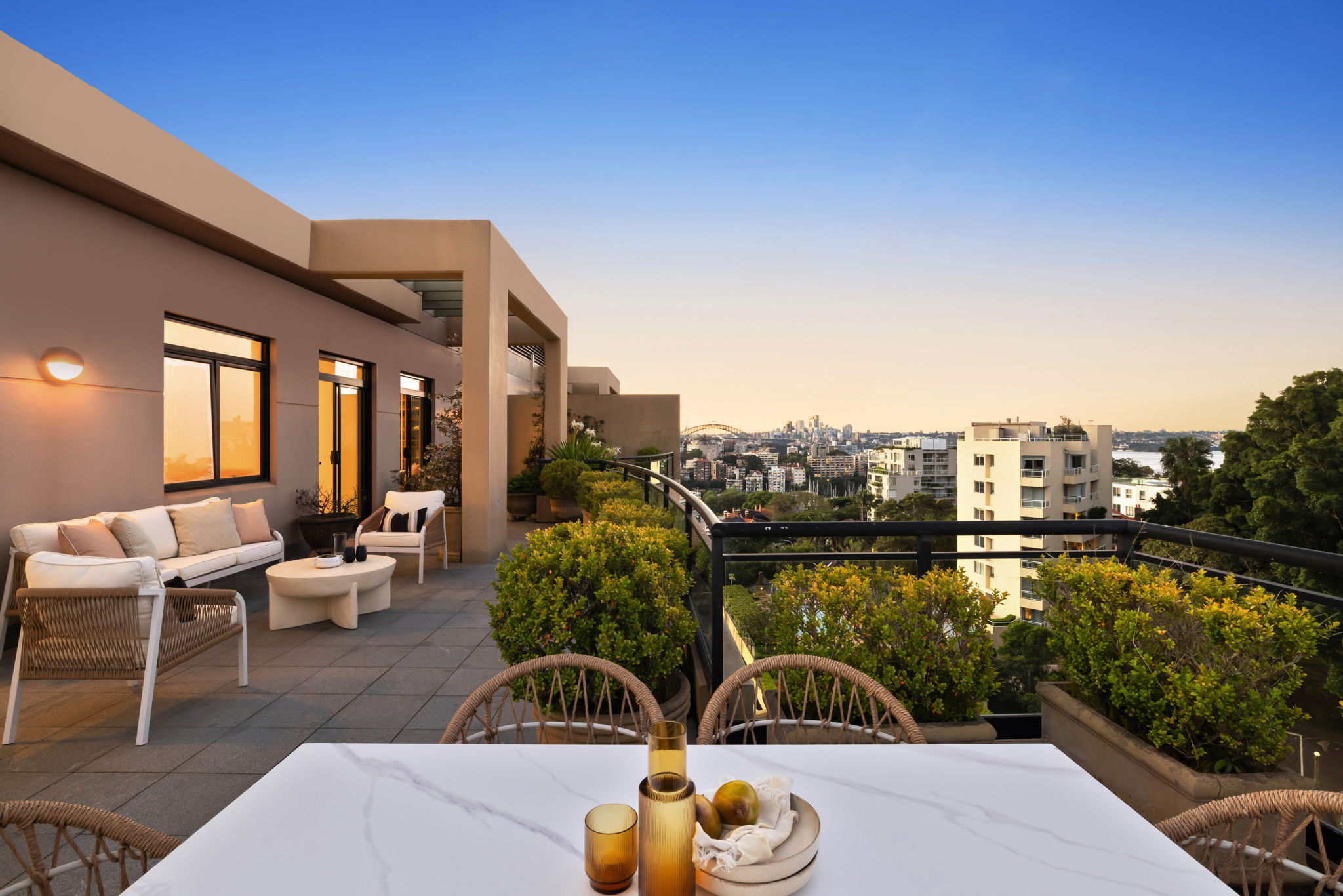  805/2 Darling Point Road, Darling Point - 物件實景