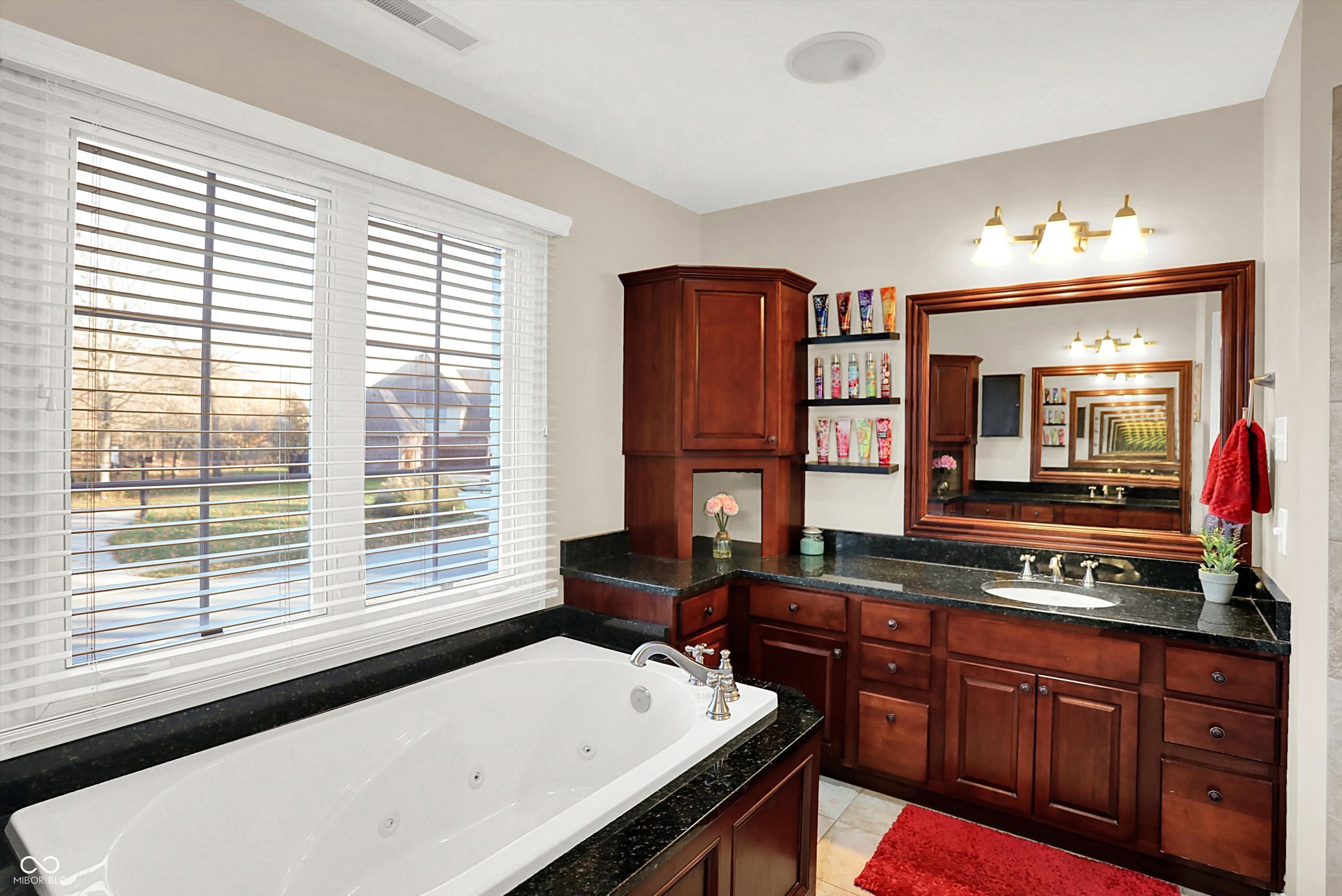 Fishers, Indiana, 46037, United States, 6 Bedrooms Bedrooms, ,5 BathroomsBathrooms,Residential,For Sale,1992348