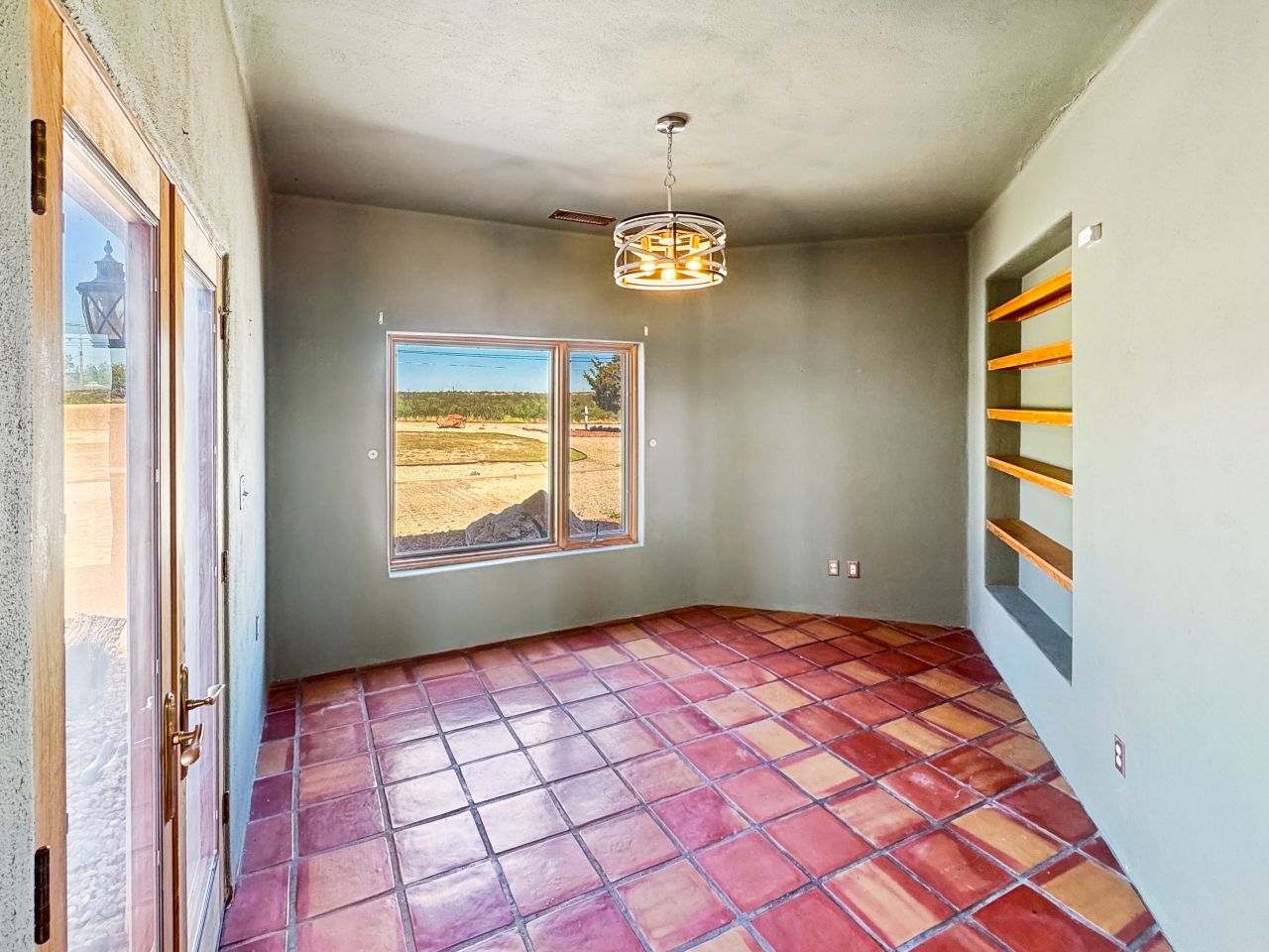 Carlsbad, New Mexico, 88220, United States, 4 Bedrooms Bedrooms, ,3 BathroomsBathrooms,Residential,For Sale,1973725
