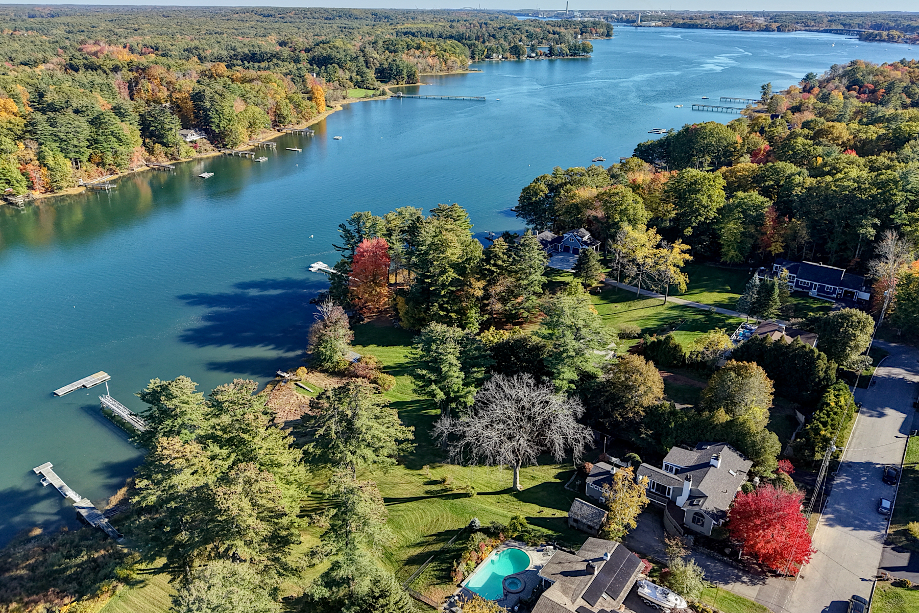  12 Roberts Road, Dover NH - 物件實景