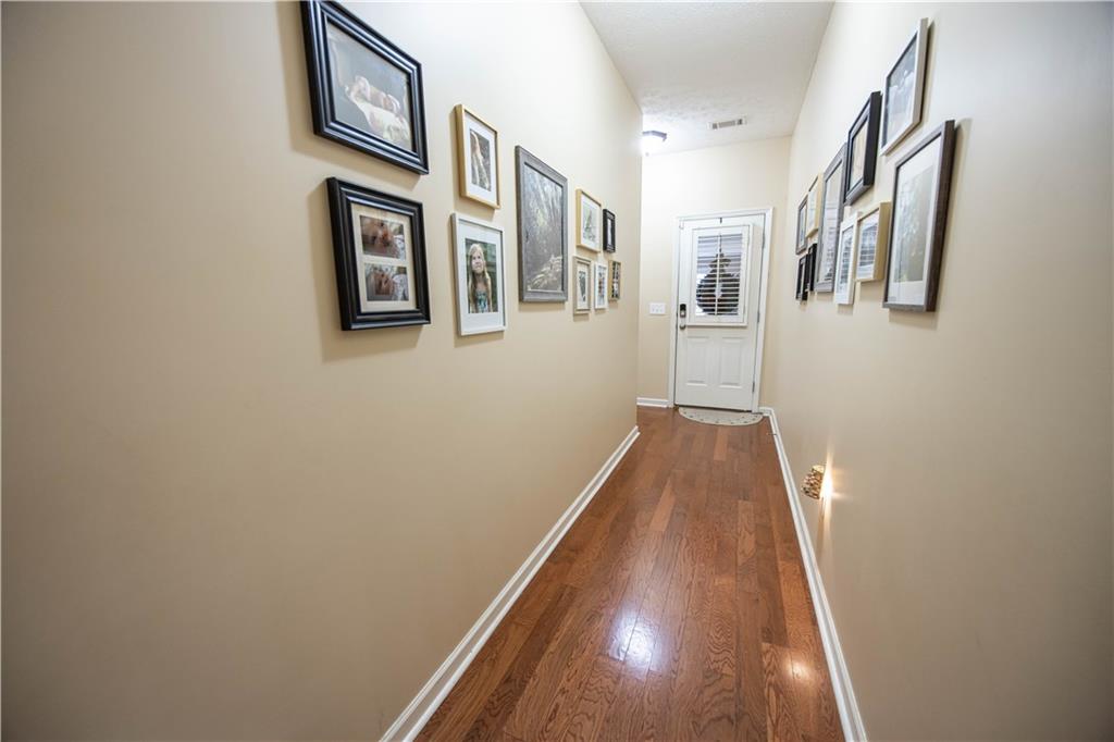 Smiths Station, Alabama, 36877, United States, 4 Bedrooms Bedrooms, ,3 BathroomsBathrooms,Residential,For Sale,1737449