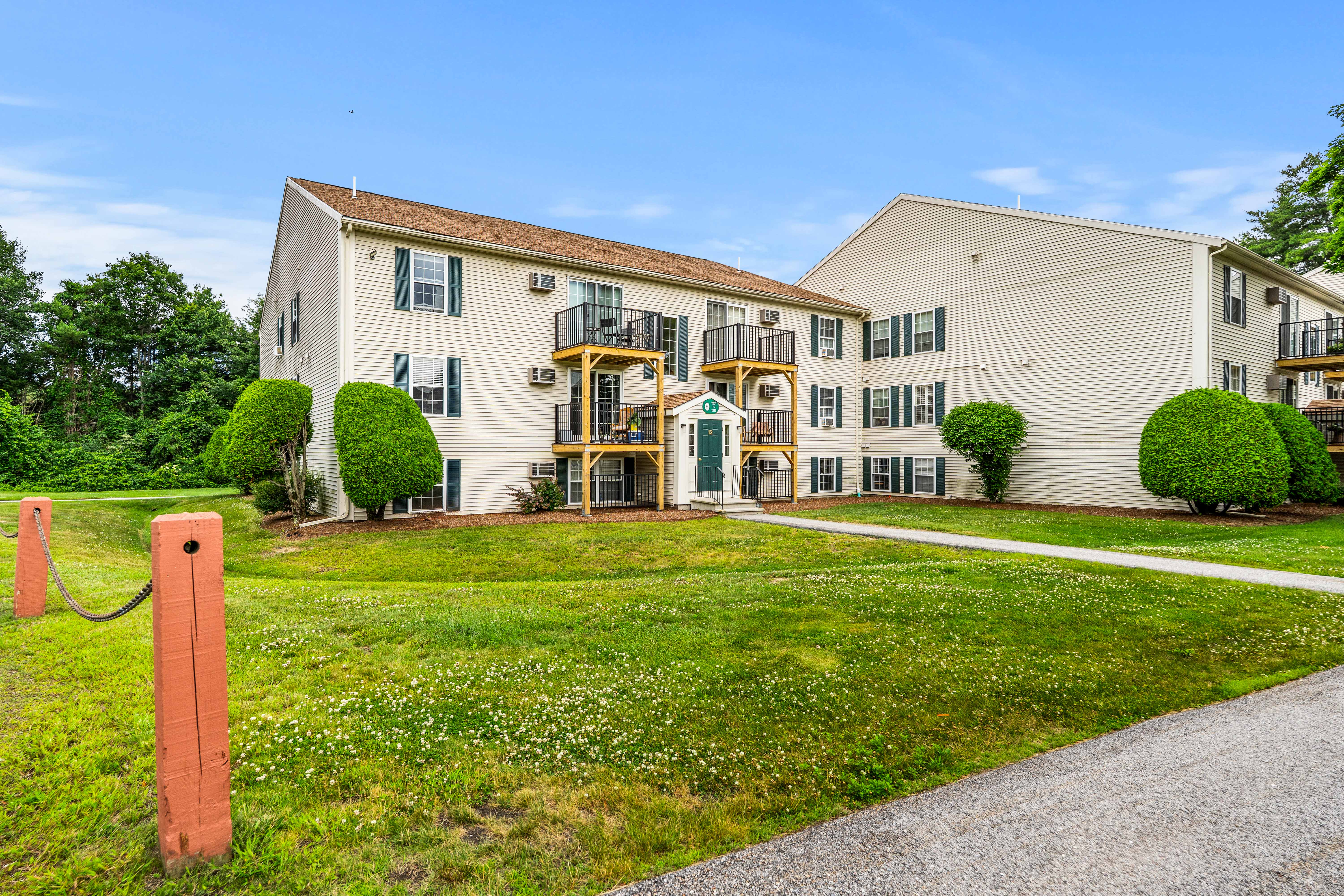  1202 White Cedar Boulevard, Portsmouth, NH 03801 - 物件實景