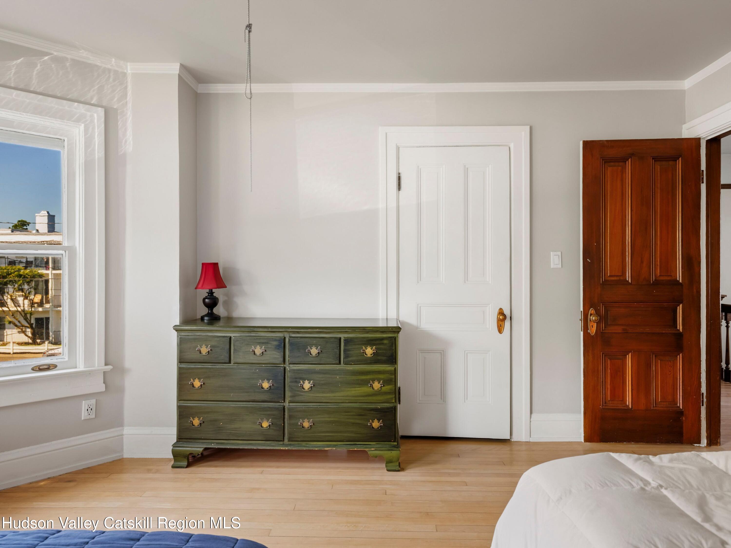 Saugerties, New York, 12477, United States, 3 Bedrooms Bedrooms, ,2 BathroomsBathrooms,Residential,For Sale,1874966
