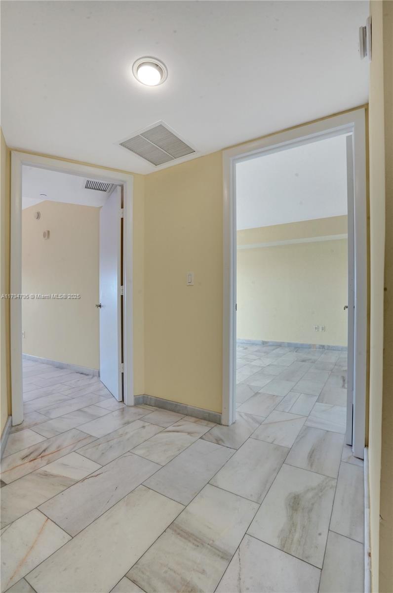 Sunny Isles Beach, Florida, 33160, United States, 2 Bedrooms Bedrooms, ,3 BathroomsBathrooms,Residential,For Sale,1794345