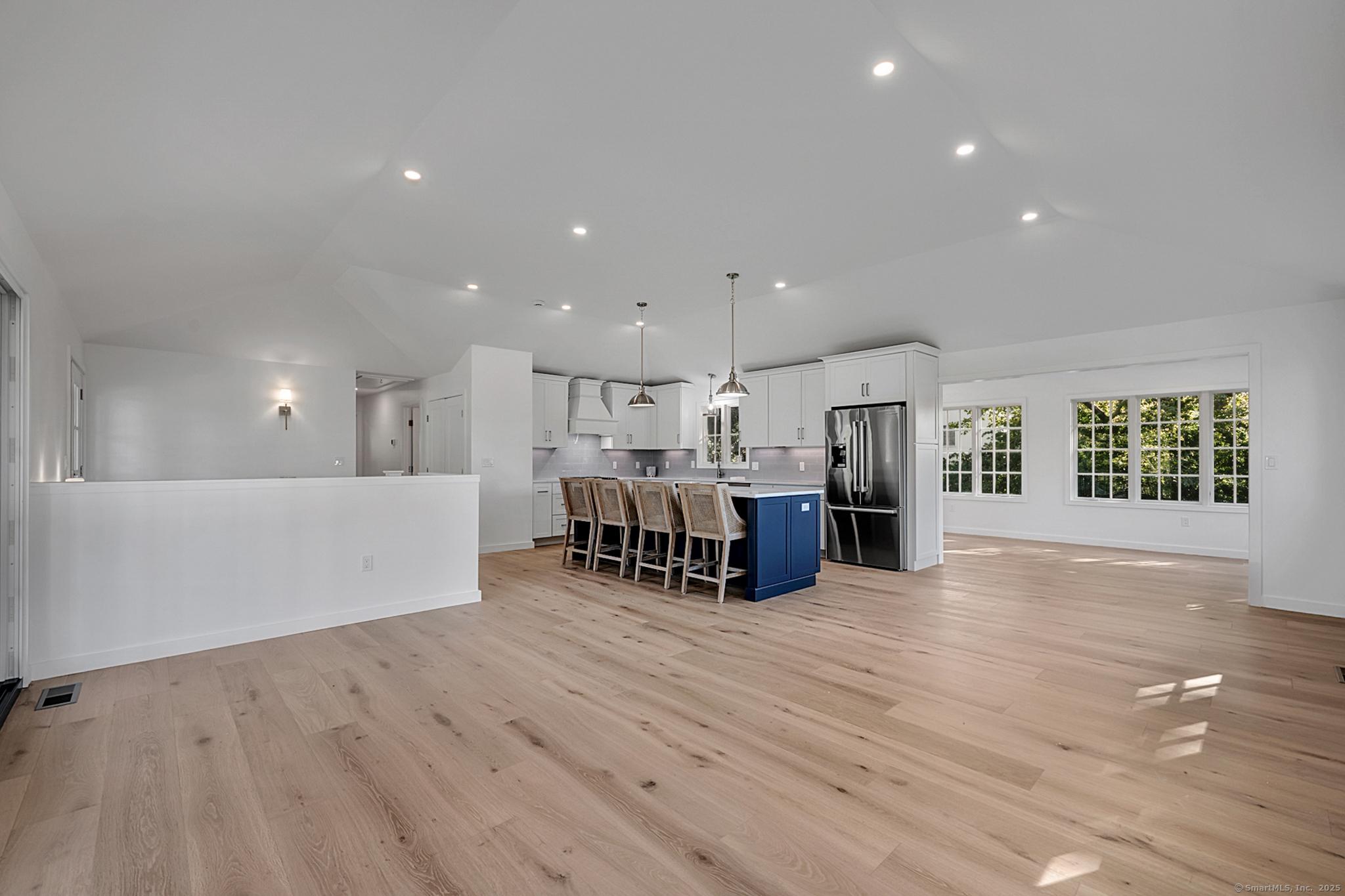Madison, Connecticut, 06443, United States, 5 Bedrooms Bedrooms, ,3 BathroomsBathrooms,Residential,For Sale,1941280