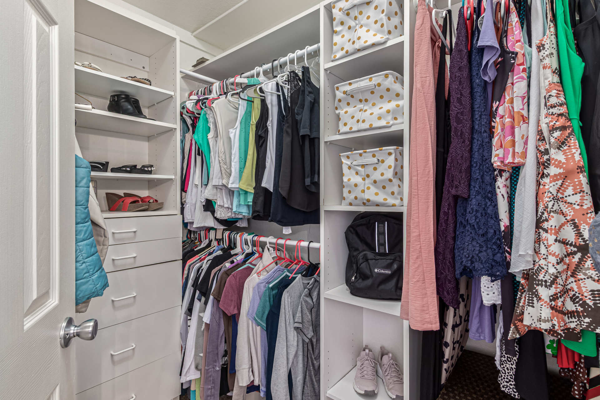 Highlands Ranch, Colorado, 80129, United States, 4 Bedrooms Bedrooms, ,2 BathroomsBathrooms,Residential,For Sale,1987309