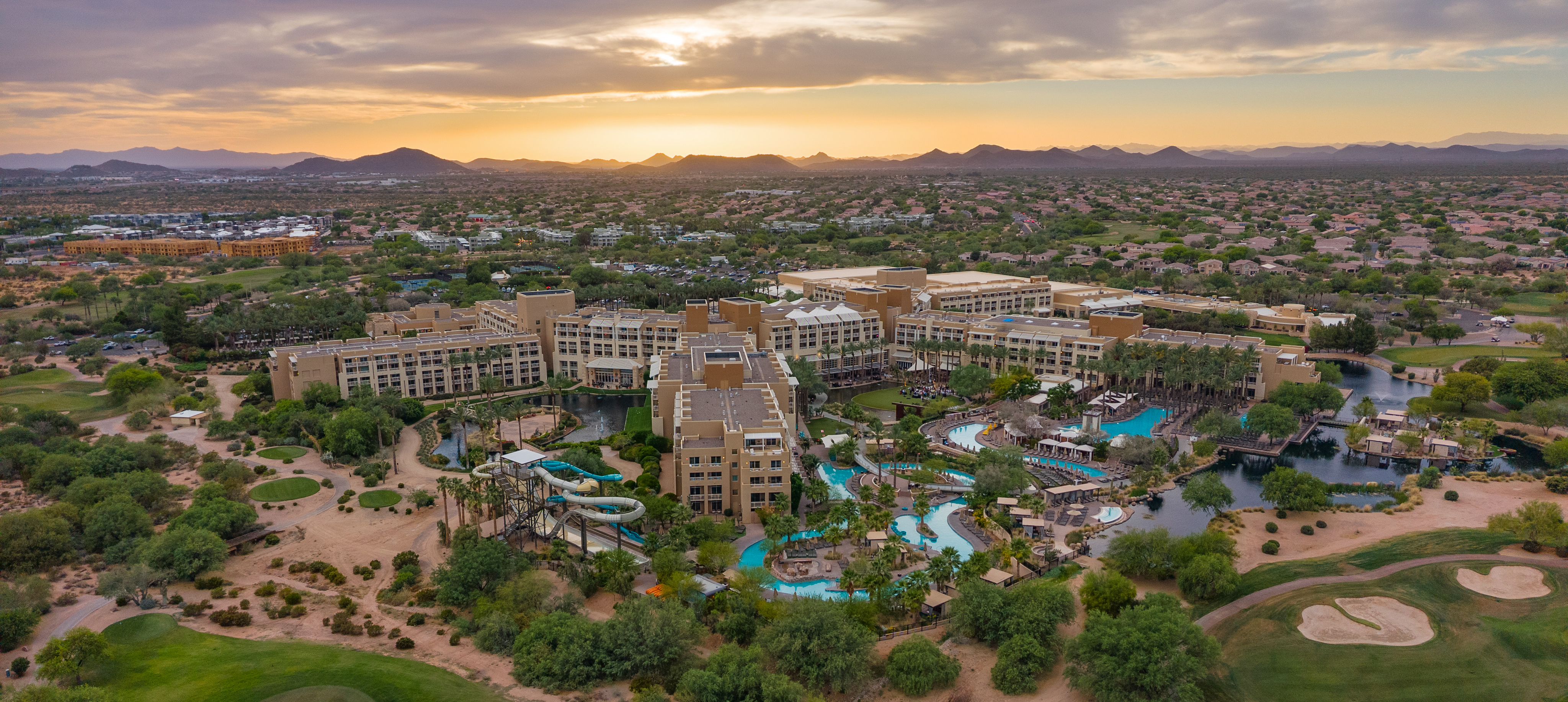  4724 E Parkside Lane  Phoenix, AZ - 物件實景