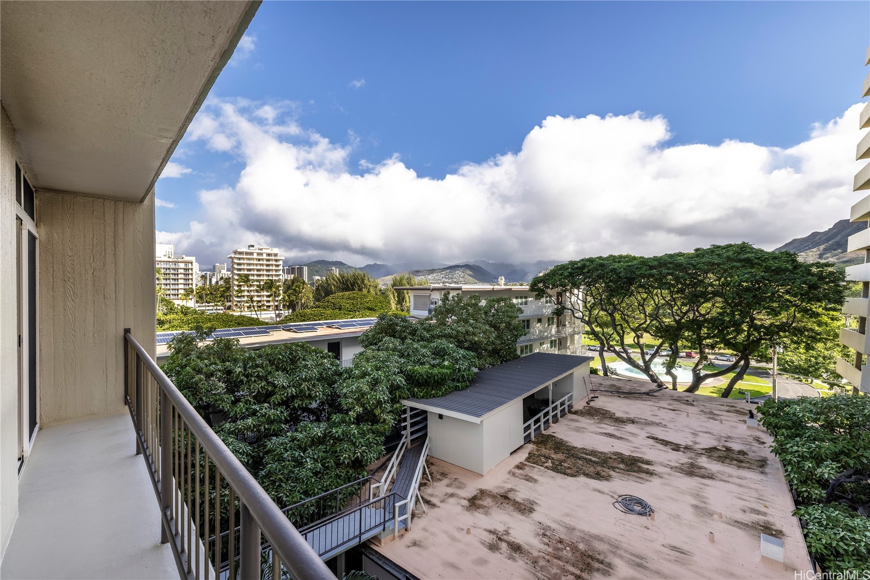 Honolulu, Hawaii, 96815, United States, 1 Bedroom Bedrooms, ,1 BathroomBathrooms,Residential,For Sale,1997045