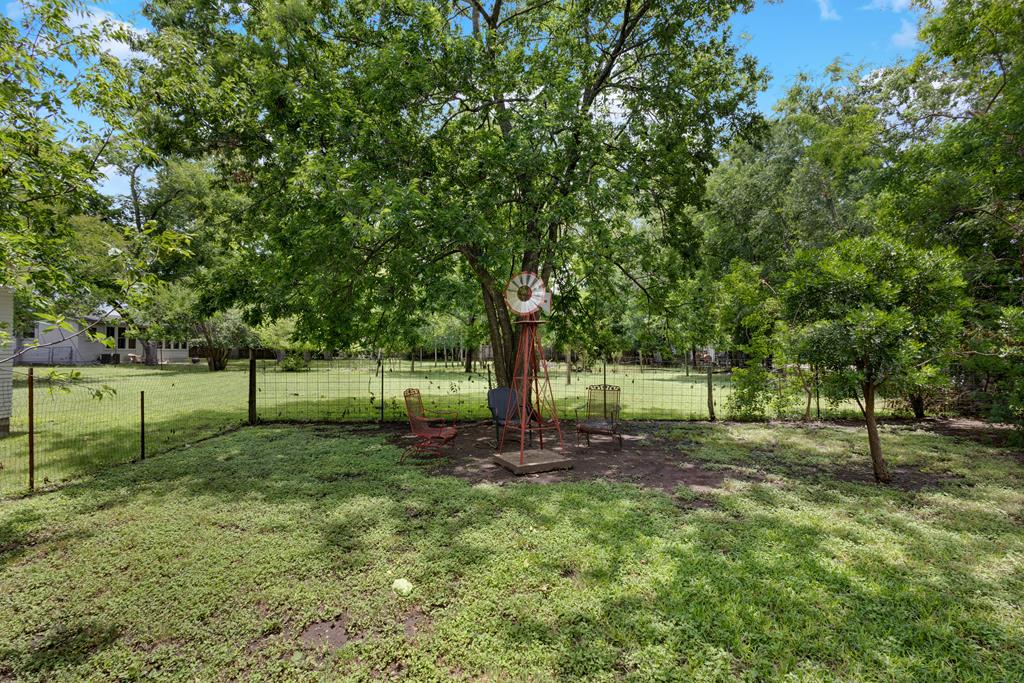 Fredericksburg, Texas, 78624, United States, 1 Bedroom Bedrooms, ,1 BathroomBathrooms,Residential,For Sale,2024250