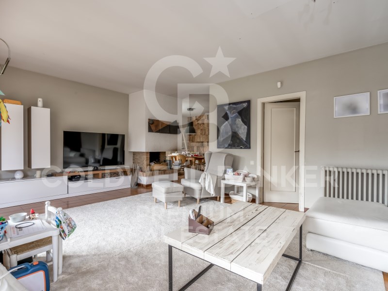 Cerdanyola del Vallès, Catalonia, ES, 4 Bedrooms Bedrooms, ,4 BathroomsBathrooms,Residential,For Sale,1481716
