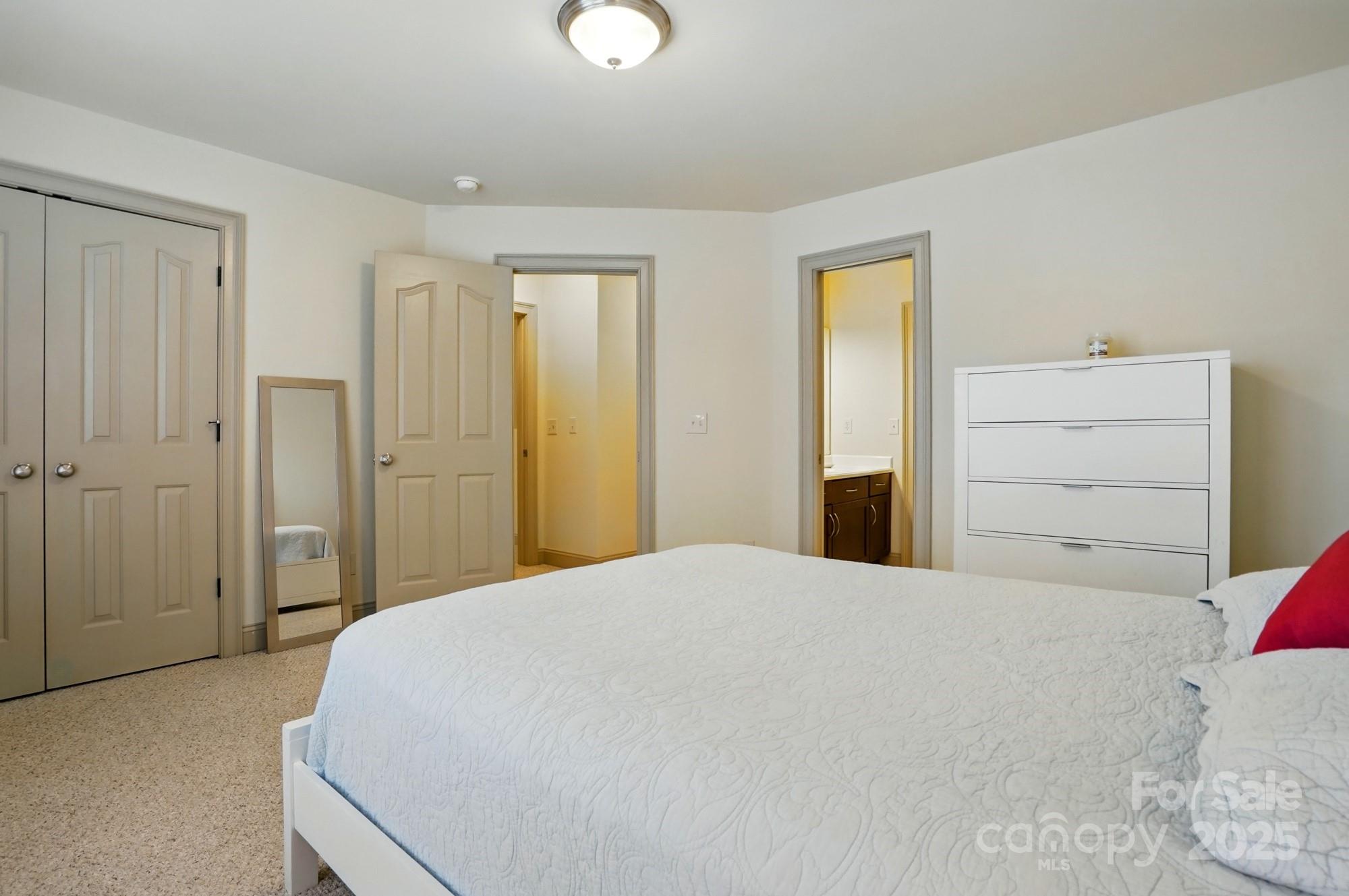 Rock Hill, South Carolina, 29730, United States, 4 Bedrooms Bedrooms, ,3 BathroomsBathrooms,Residential,For Sale,1826399