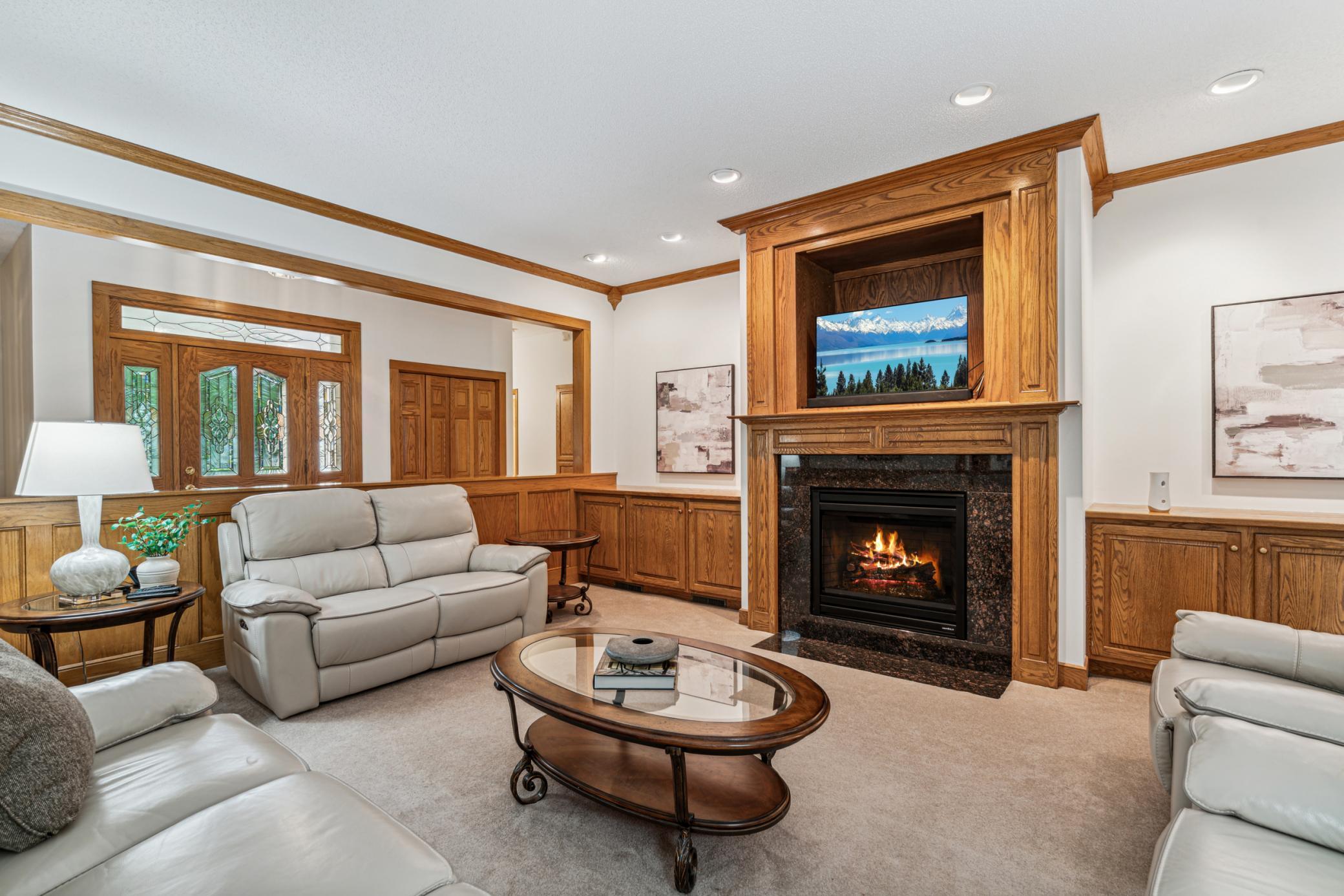 Lake Elmo, Minnesota, 55042, United States, 4 Bedrooms Bedrooms, ,3 BathroomsBathrooms,Residential,For Sale,1969161