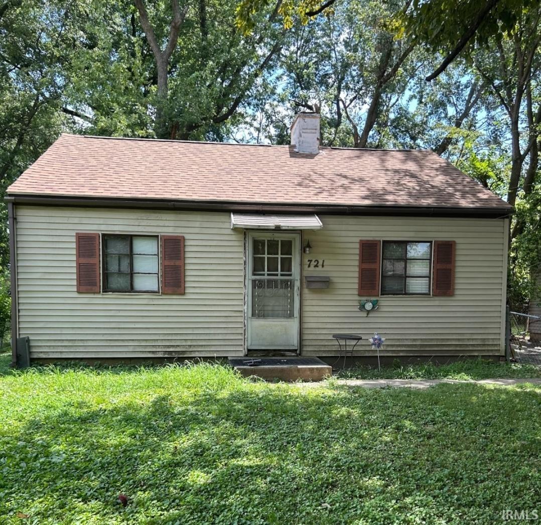 Ridgeway Ave, Evansville, IN 47713